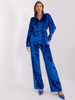 Hurt Kobaltowy komplet z weluru z rozpinaną koszulą