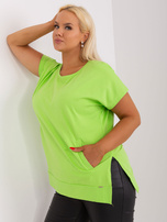 Hurtownia Jasnozielona bluzka basic plus size z kieszeniami