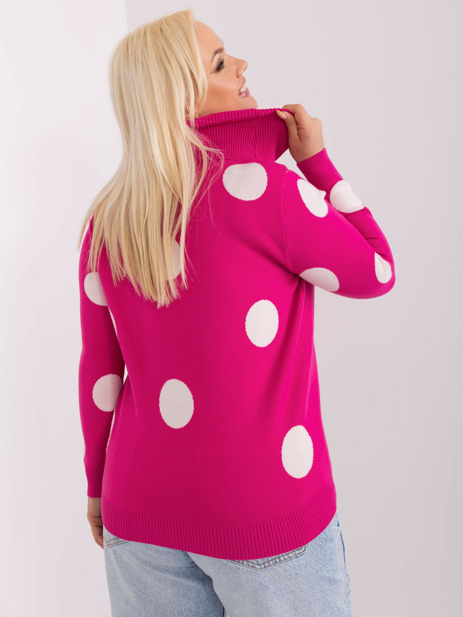 Sweter fuksjowy