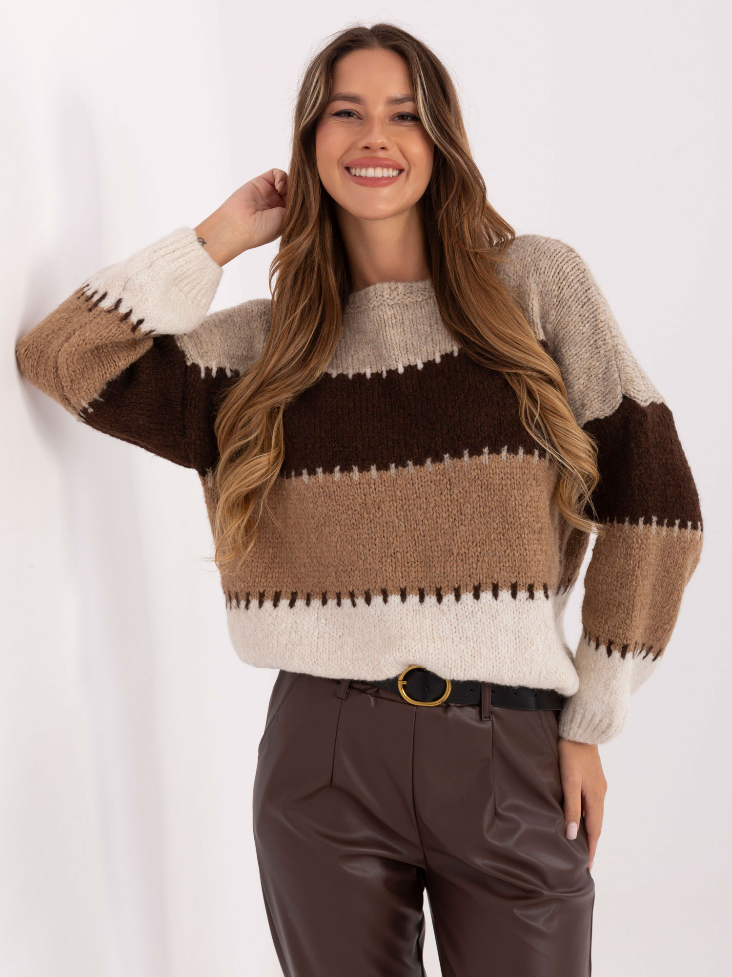 Sweter jasny beżowy