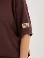 Czekoladowy dwuczęściowy komplet z naszywką RUE PARIS 