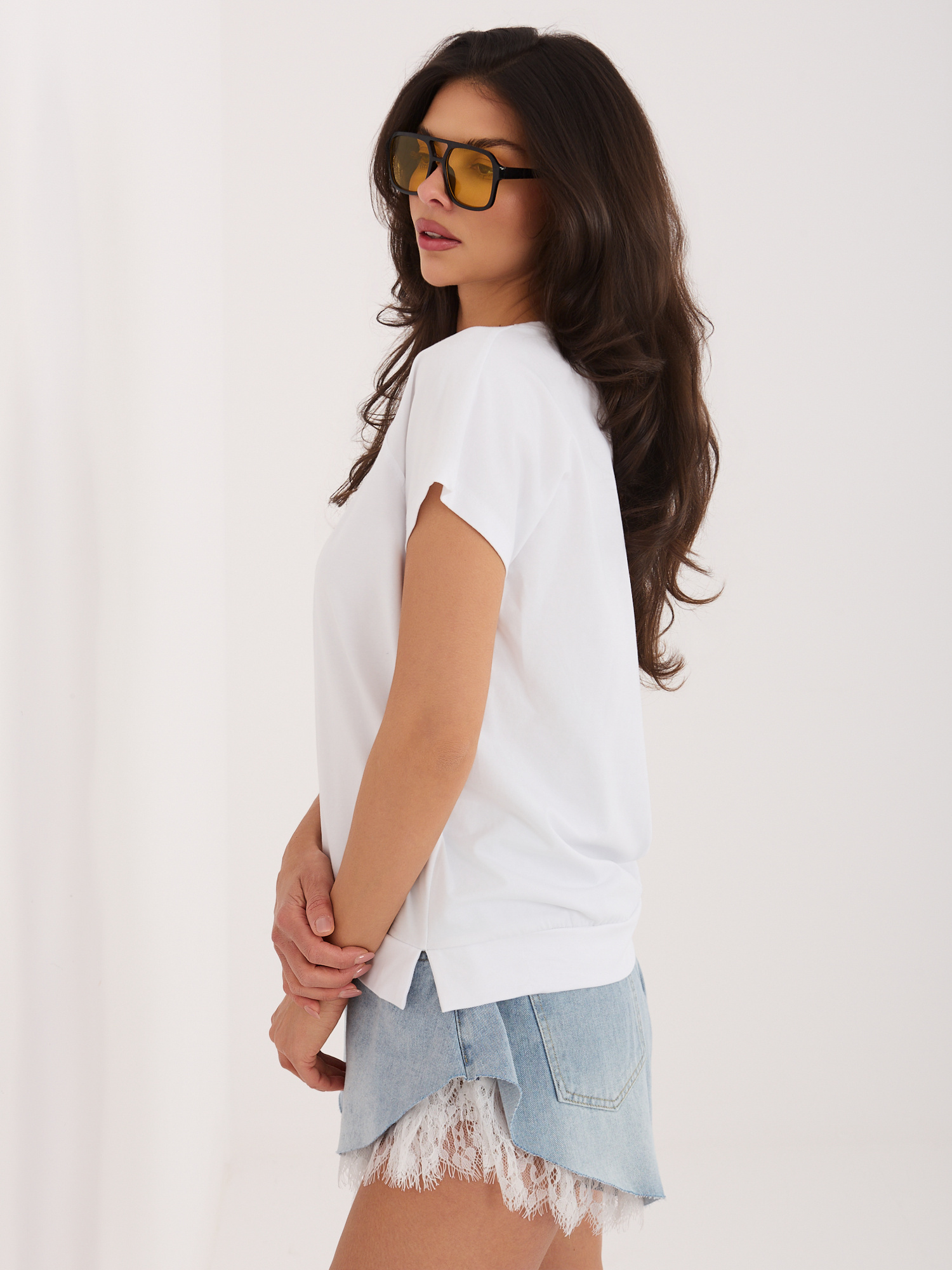 Biała bluzka basic z okrągłym dekoltem RUE PARIS 