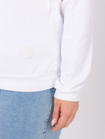 Hurt Biała damska bluzka plus size z naszywką