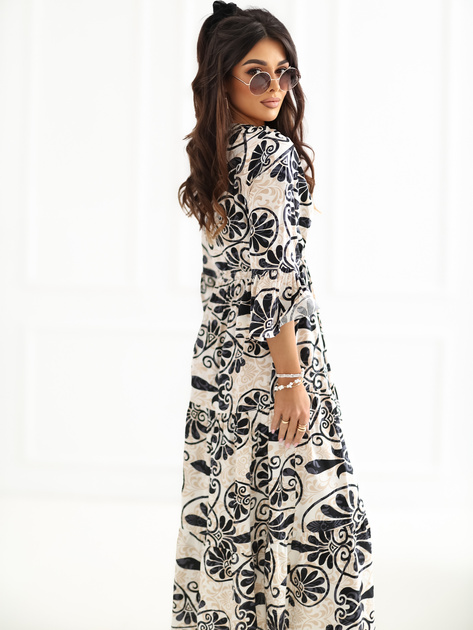 Czarna rozkloszowana sukienka z nadrukiem