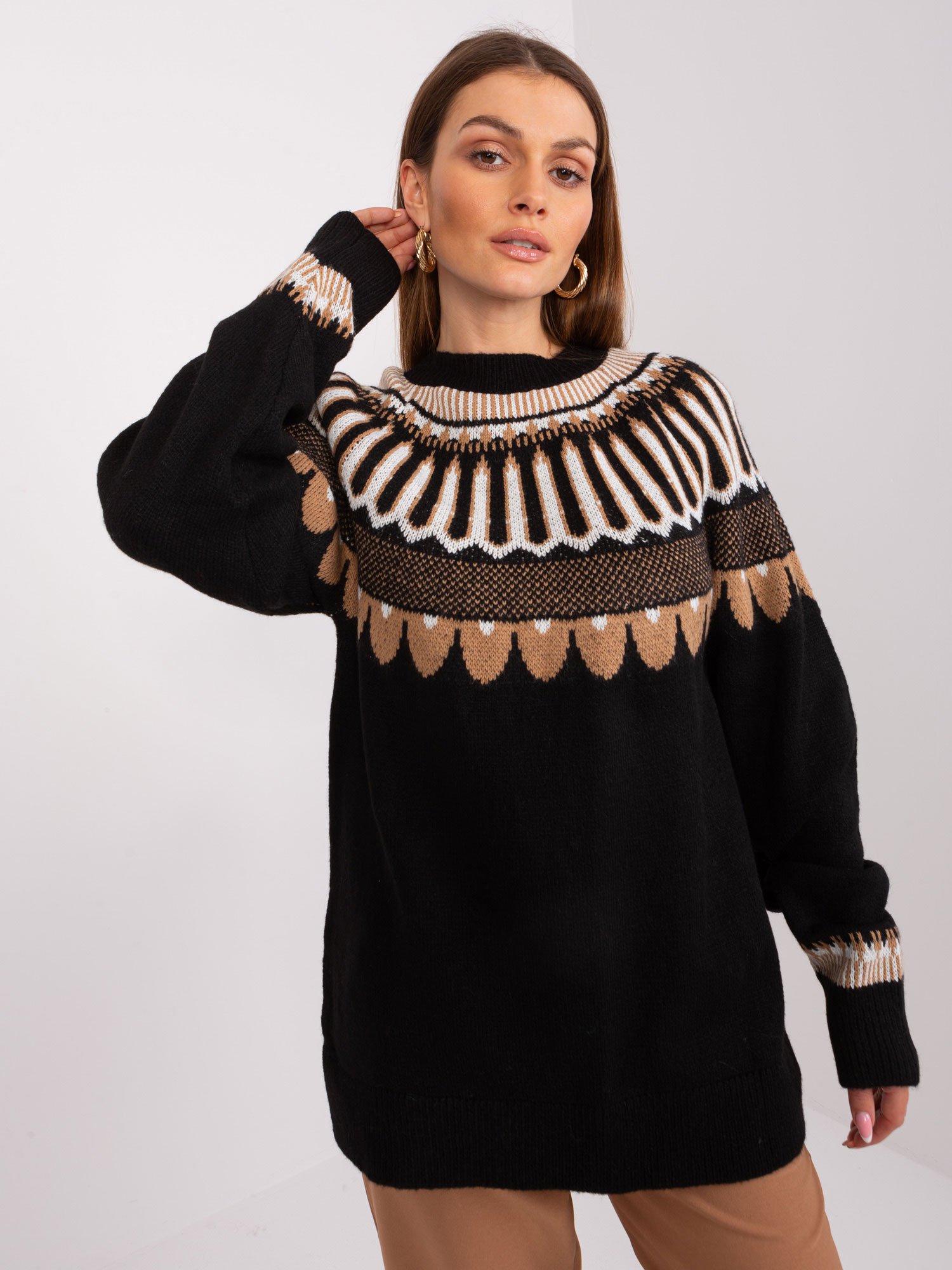 Sweter czarny