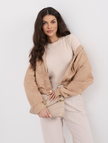 Kameljacke mit Wildleder-Effekt und Kragen.