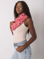 Brudnoróżowa chusta damska w grochy