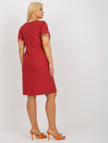 Hurt Bordowa bawełniana sukienka plus size z koronką