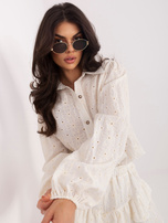 Ecru letni komplet z haftem