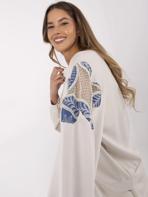 Beżowy przyjemny w dotyku komplet damski