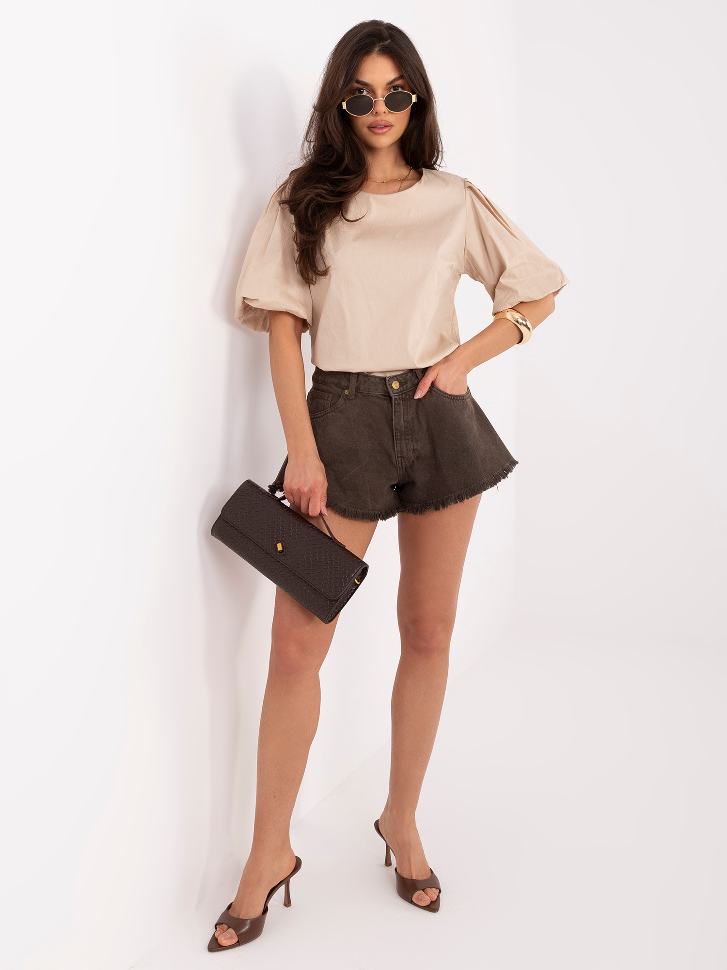 Beżowa damska bluzka oversize z bawełny 