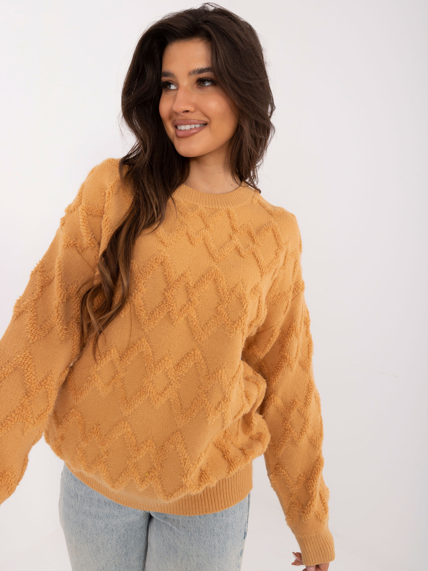 Hurt Camelowy damski sweter oversize ze ściągaczami