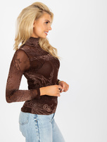 Hurt Brązowa dopasowana bluzka z golfem i welurową aplikacją 