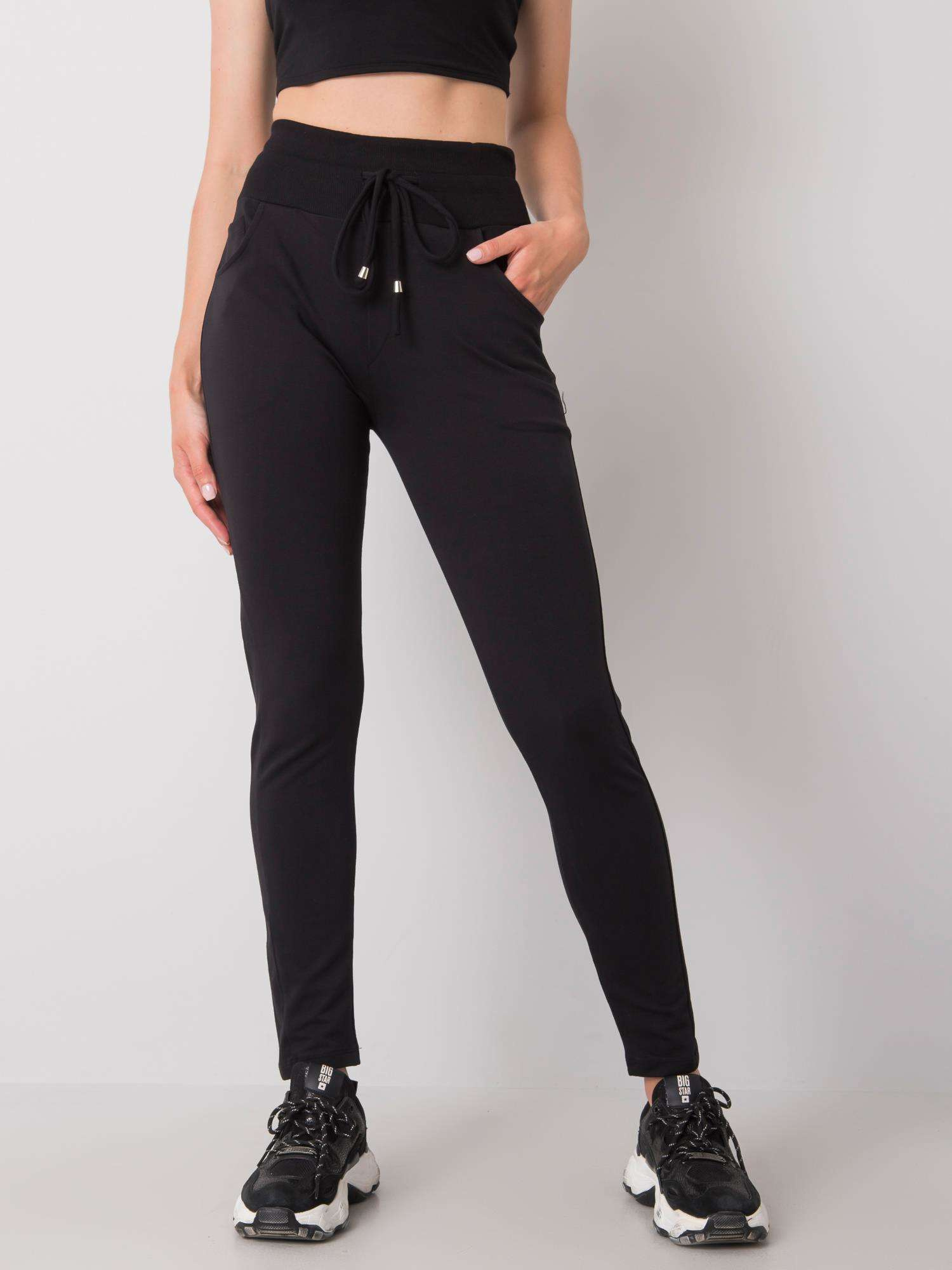 Black Mavia sweatpants