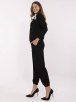 Czarny przyjemny w dotyku komplet damski