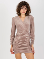 Hurt Ciemnobeżowa mini sukienka koktajlowa z weluru RUE PARIS