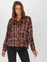 Hurt Czarna damska koszula w kratę z imitacji satyny