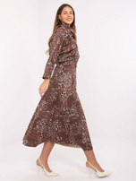 Hnědo-tmavobéžová áčková sukně s páskem.