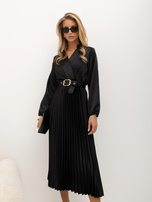 RUE PARIS Schwarzes plissiertes Kleid mit Kragen.