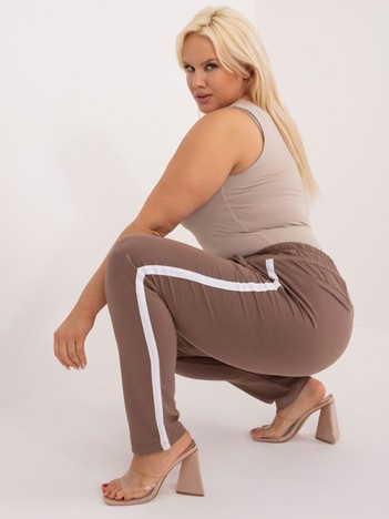 Brązowe spodnie dresowe plus size Kairi