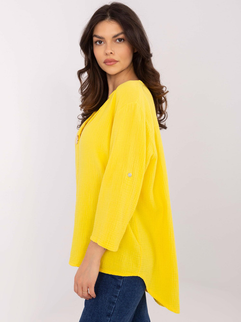 Hurt Żółta muślinowa bluzka z ozdobnym guzikiem