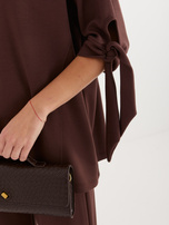 Czekoladowy damski komplet z szerokimi spodniami 