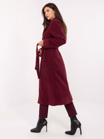 Bordowy damski płaszcz boucle z paskiem