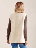 Ecru puszysta kamizelka