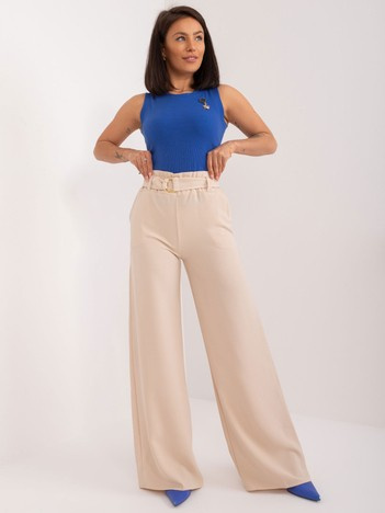 Hurt light beige fabric trousers swedes with a belt RUE PARIS.