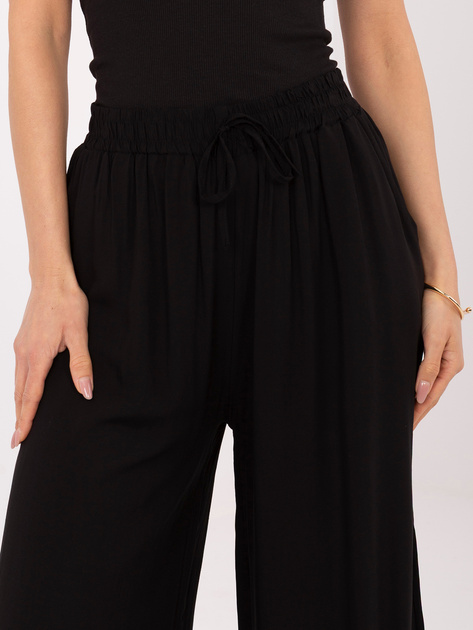 Czarne damskie spodnie palazzo z kieszeniami