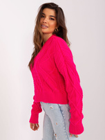 Hurtownia Fuksjowy krótki sweter z warkoczami 