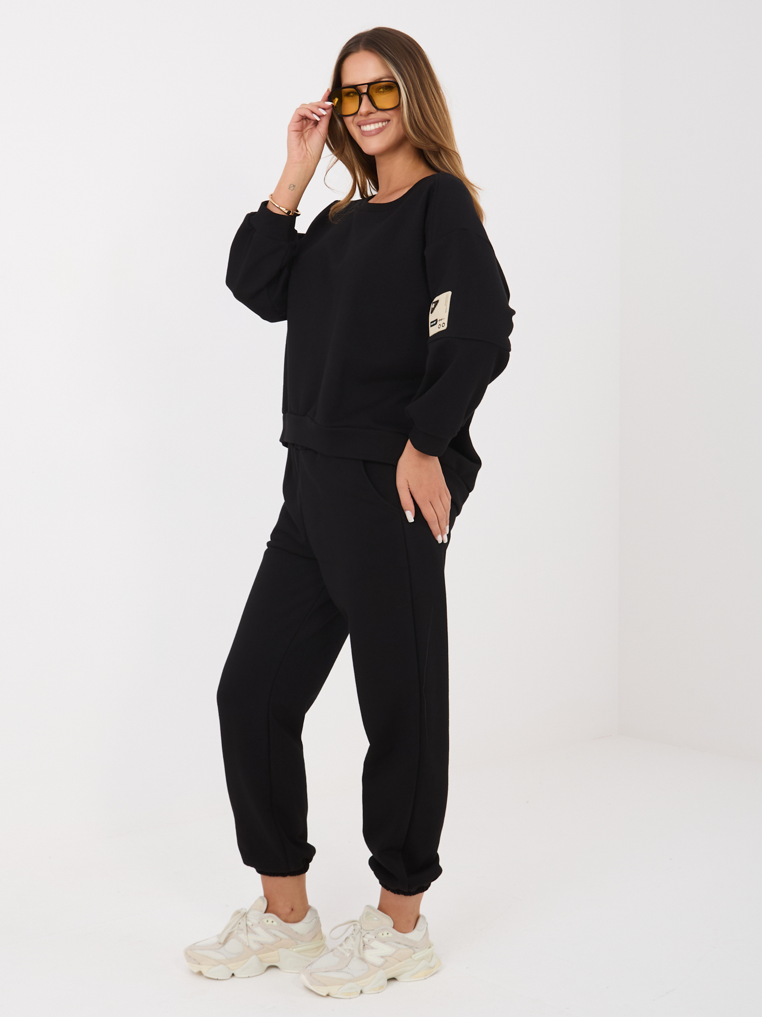 Czarny dwuczęściowy komplet z naszywką RUE PARIS 