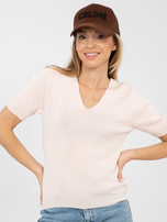 Jasnoróżowy damski sweter o dopasowanym kroju