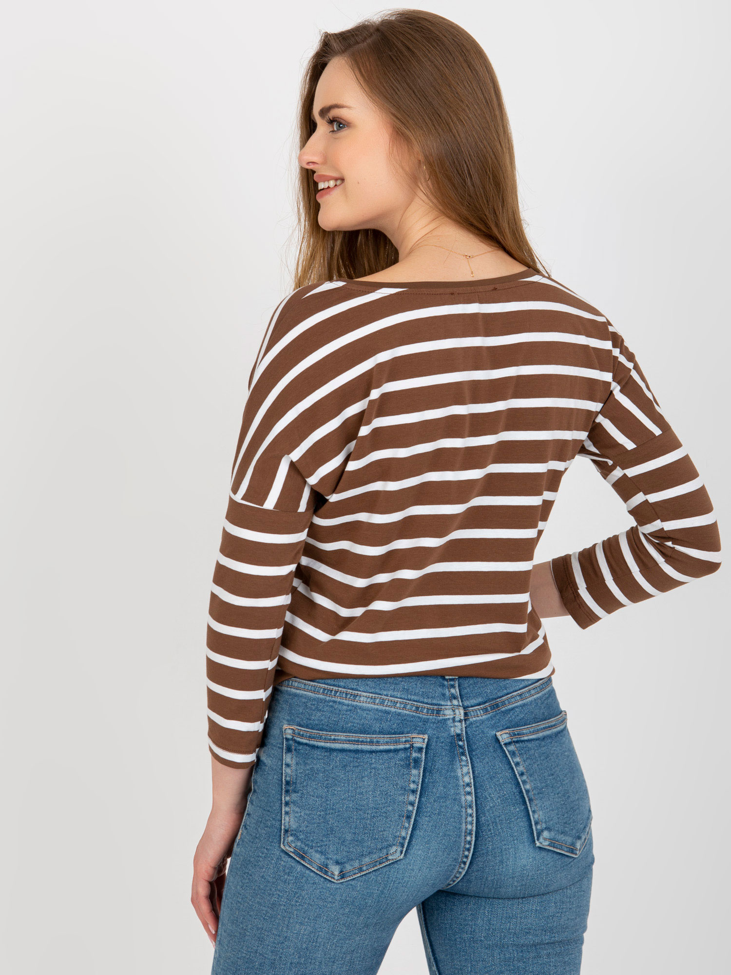 Hurt Brown-white cotton blouse BASIC FEEL GOOD.