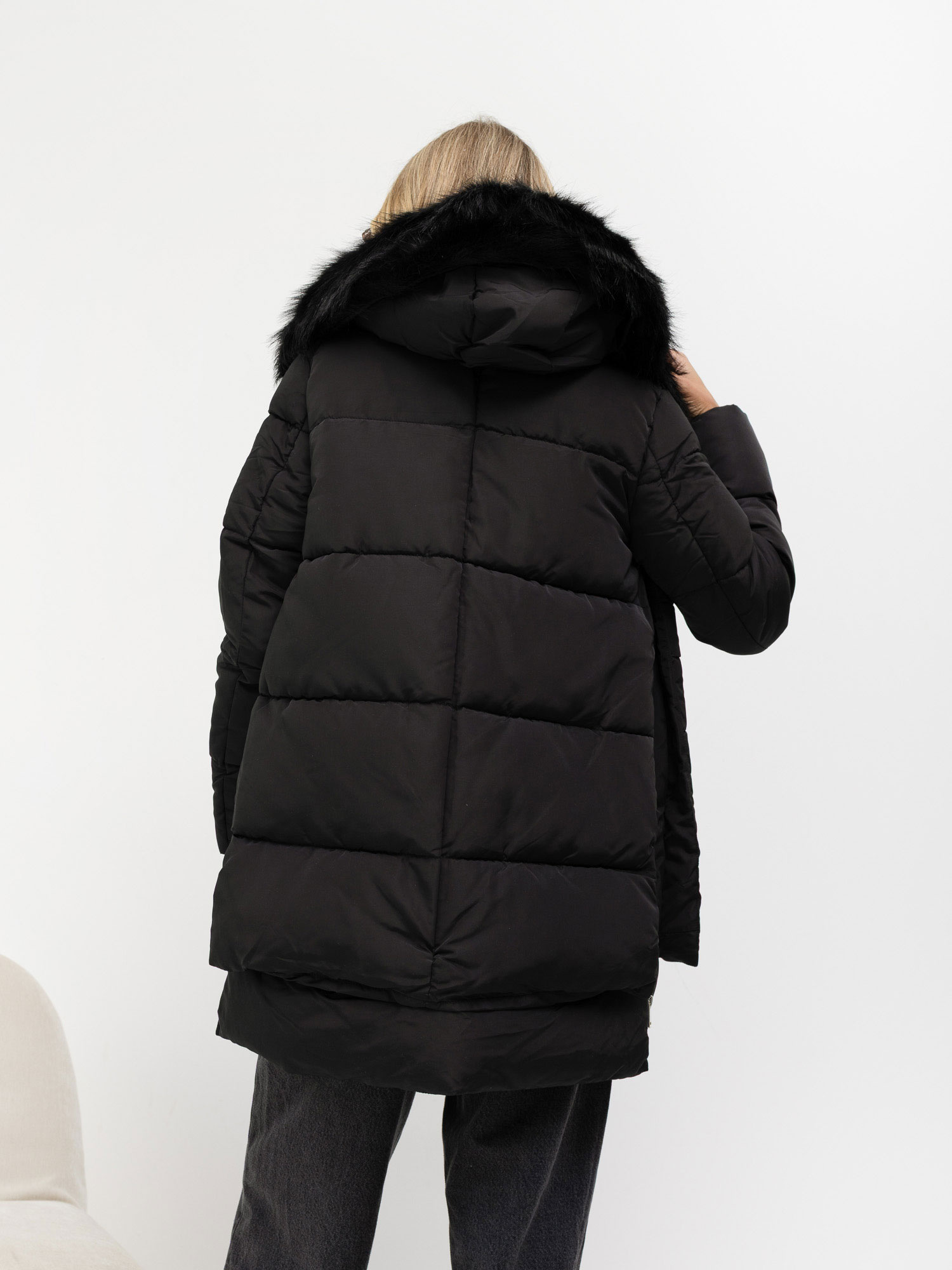 Schwarze gesteppte Winterjacke Estherville.