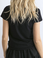Juodas t-shirt "Peachy"
