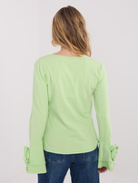 Jasnozielona damska bluzka z ozdobnymi różami