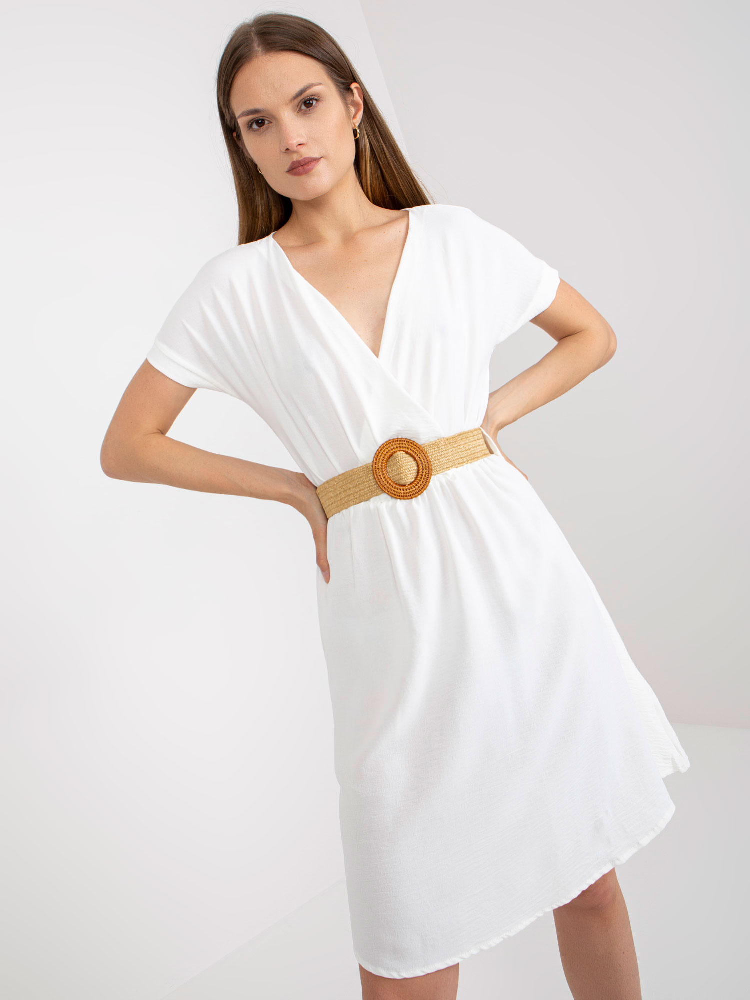 White casual dress with braided belt RUE PARIS  
