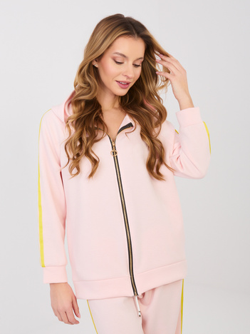 Pastelowy różowy komplet z kontrastowymi lampasami RUE PARIS 