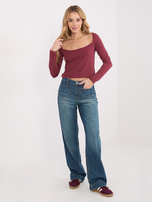 Bordowa bluzka basic z prostokątnym dekoltem