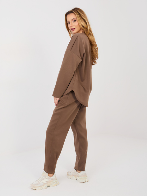 Brązowy dresowy komplet z naszywkami RUE PARIS