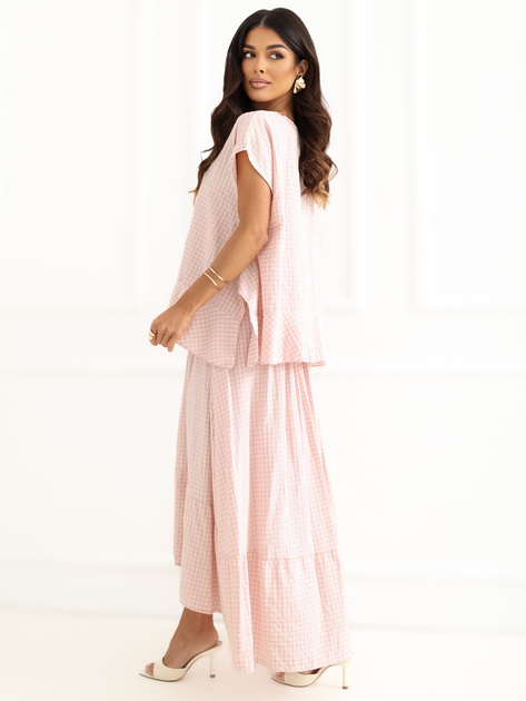 Jasnoróżowa luźna bluzka w kratkę