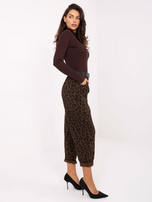 Brązowe damskie spodnie w panterkę