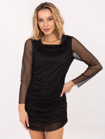 Czarna siateczkowa sukienka na imprezę