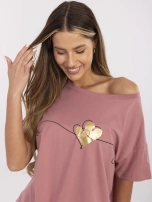 Brudnoróżowy t-shirt ze ściągaczem na dole