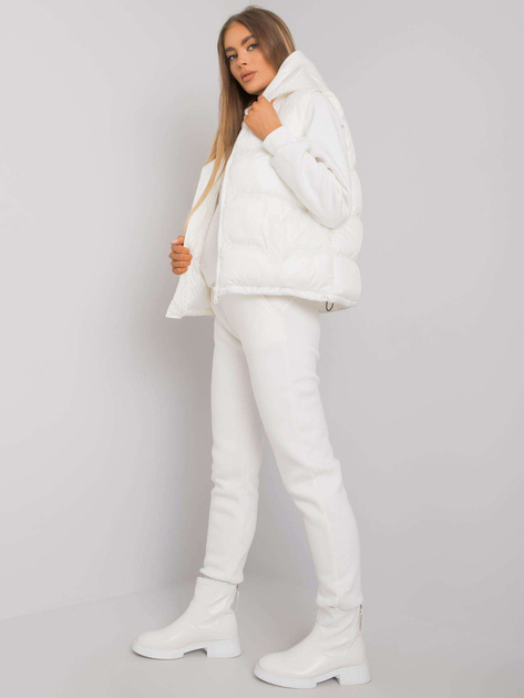 Biały komplet z kamizelką Aysel