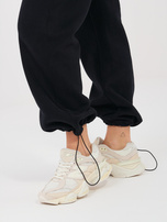 Czarne dresowe spodnie z kieszeniami NATURAL SIDE