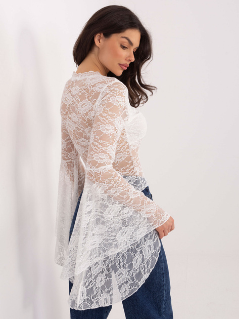 Biała krótka bluzka z koronki