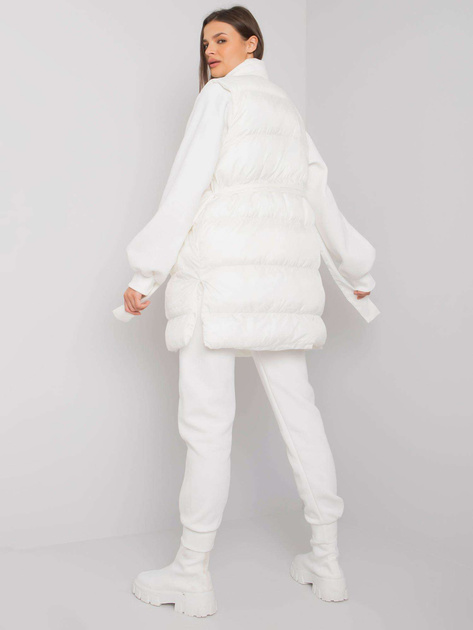 Ecru trzyczęściowy komplet z kamizelką Minneola