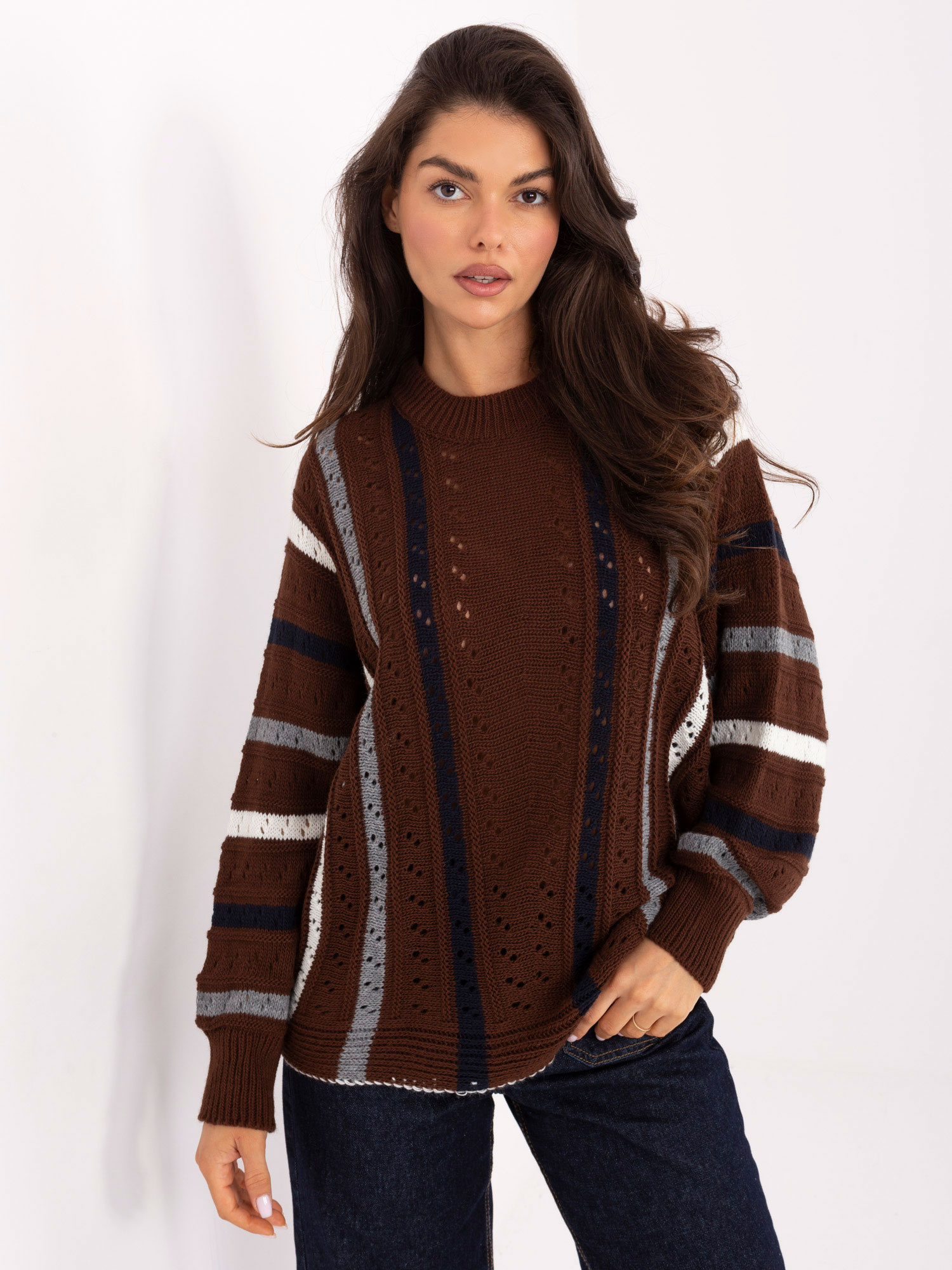 Sweter brązowy